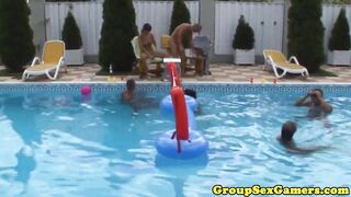Underwater sexgames fuck