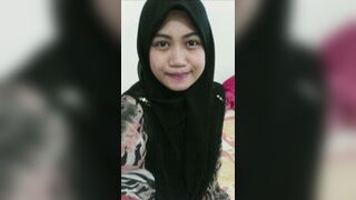 Siapa kata gadis tudung tak horny? Part II