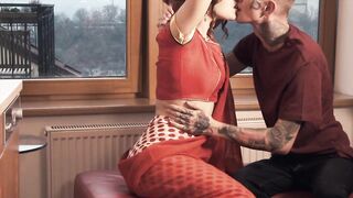 Sara Ali - First Sex Scene