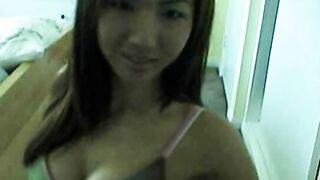 Sexy Asian Teen GFs!
