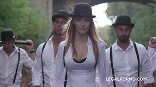 A Clockwork Gang Pilot - Part 1/3 : The extreme Kira Thorn gangbang