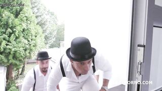 A Clockwork Gang Pilot - Part 1/3 : The extreme Kira Thorn gangbang