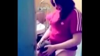 bhabhi ne chut chatwai