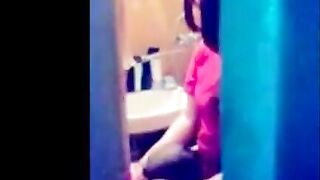 bhabhi ne chut chatwai