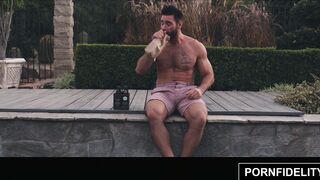 PORNFIDELITY Anna Bell Peaks Pounded Poolside