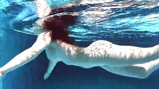 Diana Rius with hot bouncing tits in the pool