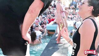 Pool Party Twerk Sluts Naked and Wild 19