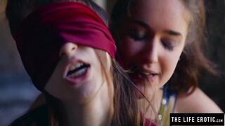 Straight girl is blindfolded and c. by lesbian before she orgasms