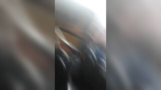 LINDA CRESPITA RUBIA CHILENA TOCANDOSE EN TRANSANTIAGO