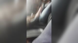 LINDA CRESPITA RUBIA CHILENA TOCANDOSE EN TRANSANTIAGO