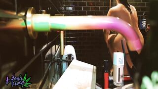 I masturbate in my "Jack Da" shower