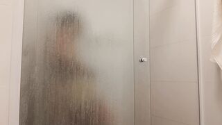 Pazudo Filmed Girlfriend In Bath