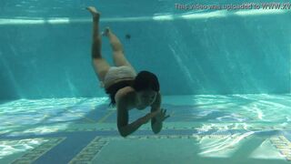 Irina Russaka aka Stefanie Moon underwater swimming