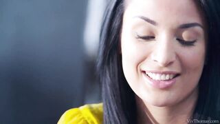 Do You Wanna Play With Me? - Anissa Kate, Henessy A