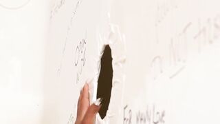 Ebony Daizy Cooper Is Looking For The Gloryhole