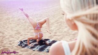 Teen Les Licked Blonde Babes Wet Pussy