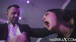 MARISKAX Mariska gets filled up by two big cocks