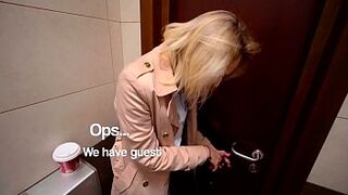 Public Blowjob in Wendis Toilet & d. Coffe with Cum