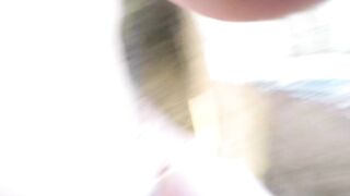 Surprise en vacance par un couple d’inconnus baise où il veut