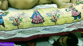 Amazing hot sex with milf single step aunty.. Indian teen boy sex