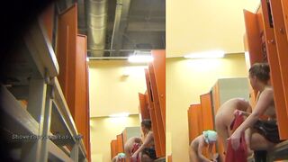 Spy cameras captures real females in shower