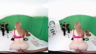 VR BANGERS Curvy Skylar Snow Discovers Really Huge Cock This Morning VR Porn