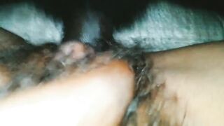 Kya chut hai iski pura hairy and Creamy must watch