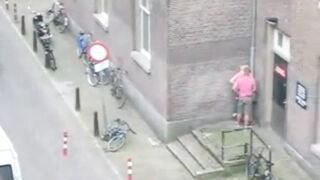 Young mate a milf get fucked against a wall in the street