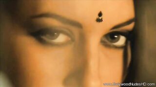 Bollywood Babe From Exotic india
