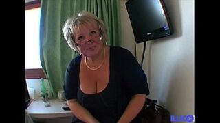 Carole a good mature in need of cock