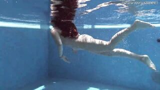 Diana Rius with hot tits touches her body underwater