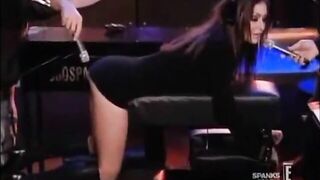 The Howard Stern Show - Jessica Jaymes In The Robospanker