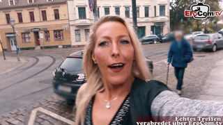 MATURE GIRL PICKS UP GIRL FOR FIRST TIME LESBIAN EROCOM DATE