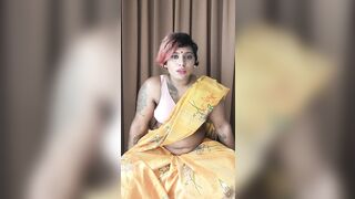 PERIMA ILARIA COMES TO GIVE RAMESH A JOI