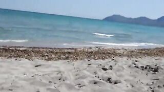 Blowjob at the public beach on www.hookup365.click