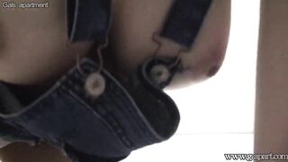 Japanese natural big tits cleavage while cleaning