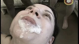 Schau dir dieses Video lieber nicht an, Schluckspecht Lilly