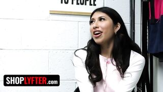 Shoplyfter - Mischievous Thief Penelope Woods Gets Hardcore Fucked In The Backroom