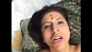 Threesome Hardcore Indian Fucking Mature Slut Pussy Nailed