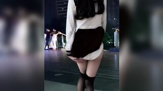 Chinese Girl Got Caught Public Exposing
