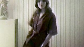 CENTERFOLD - vintage 80s girl dance striptease
