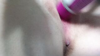 My tight Pussy can't take a Deodorant Bottle