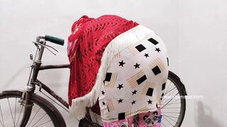 Desi village bicycle fucking with boyfriend outdoors, college girl, mms, Hind audio