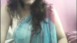 Babe Dropping Her Clothes indian desi indian cumshots arab
