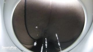 Pissing and forgetting to take off pantyhose