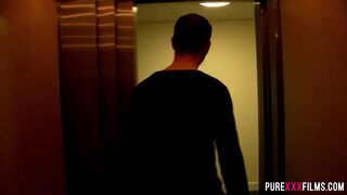 Big tits wife calls a cock to fuck her