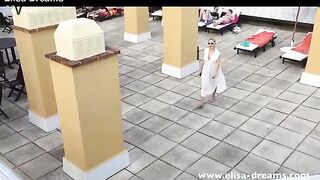 Flashing nude in the corridors of the hotel