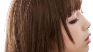 Anri Hoshizaki shows off amazing - More at 69avs.com