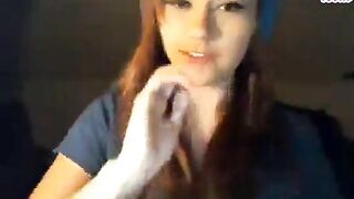 Boxxy On Webcam Showing Tits And Ass