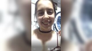 Spanish girl plays with her boyfriend in Periscope